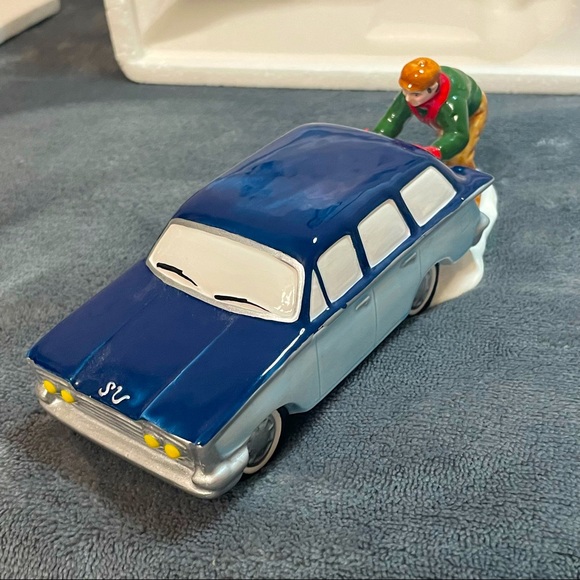 The Original Snow Village “Stuck In The Snow” set of 3 - Picture 3 of 9